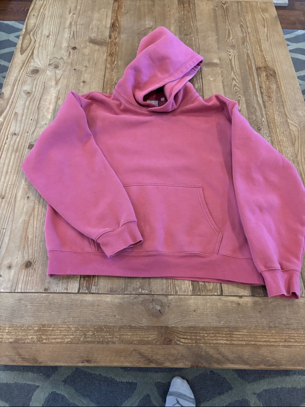 Aritzia Rose-Pink Sweatfleece Hoodie